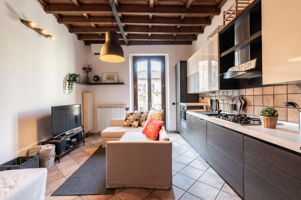 New Apartment: Imbonati6 Милан Экстерьер фото